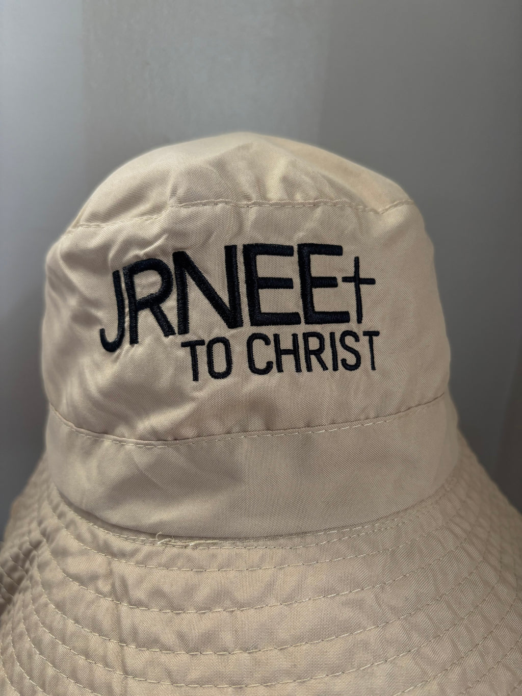 JRNEE† Bucket Hat (Beige)