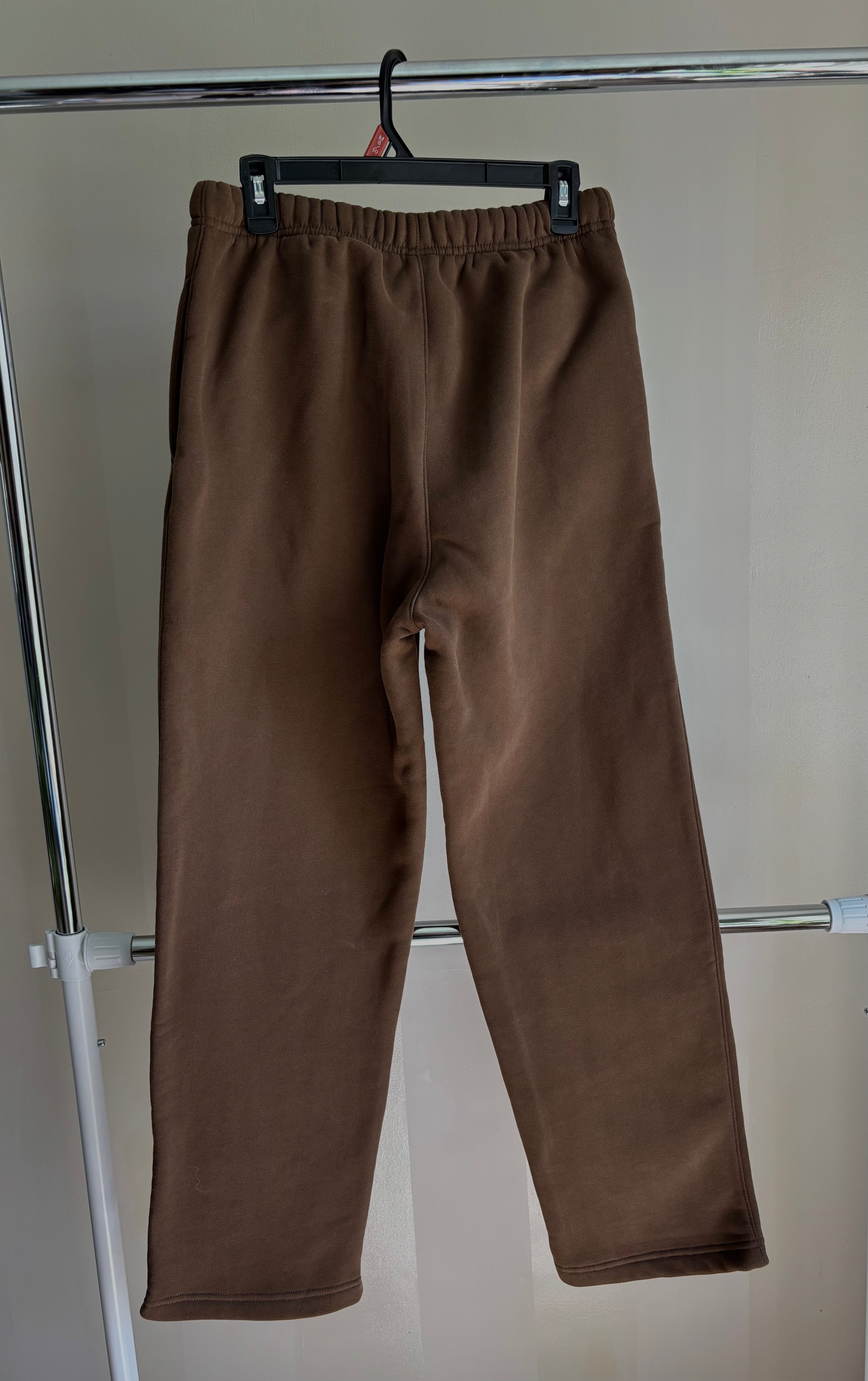 JRNEE Sweatpants – To Christ (Brown)