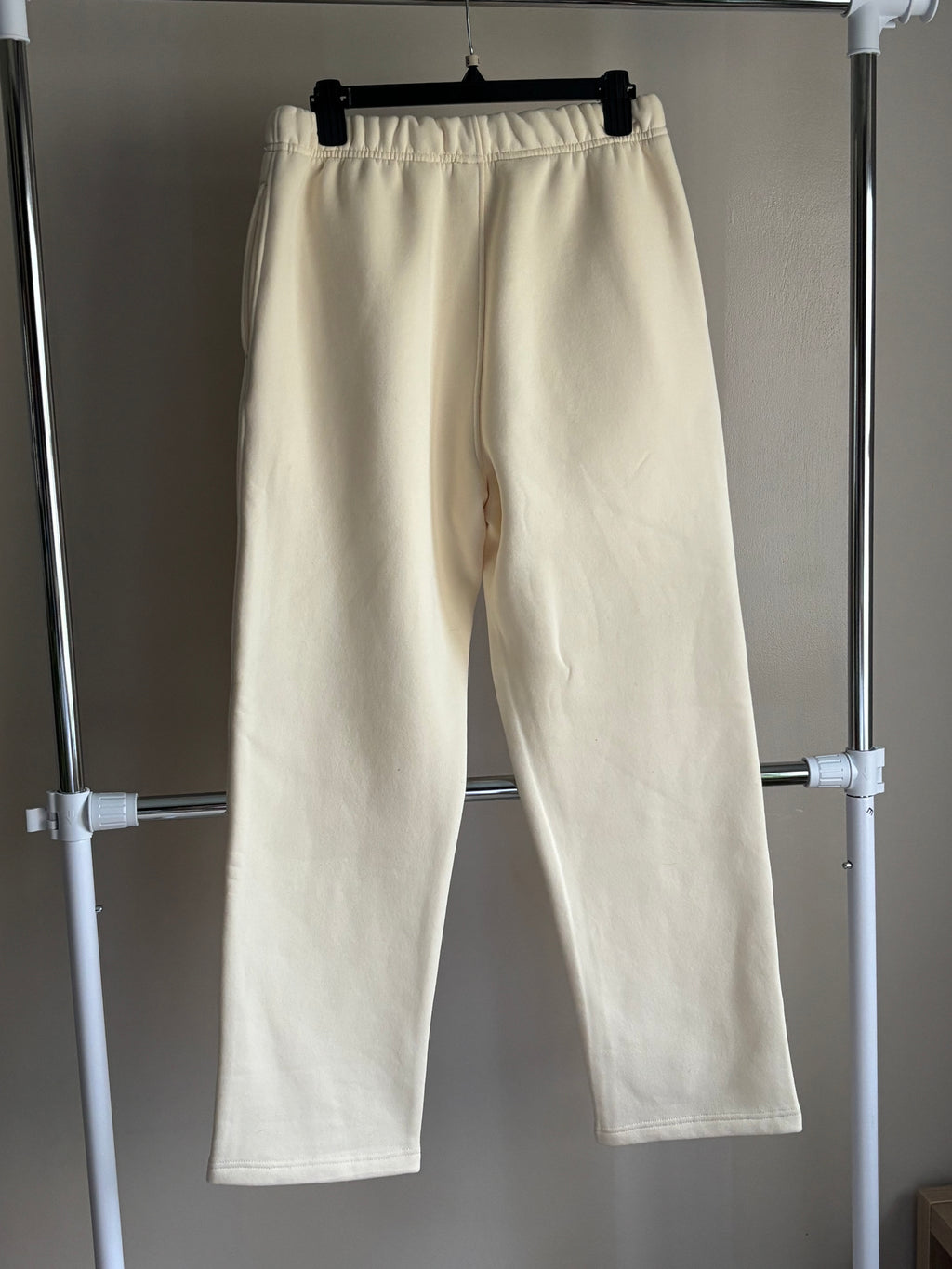 JRNEE Sweatpants – To Christ (Cream)