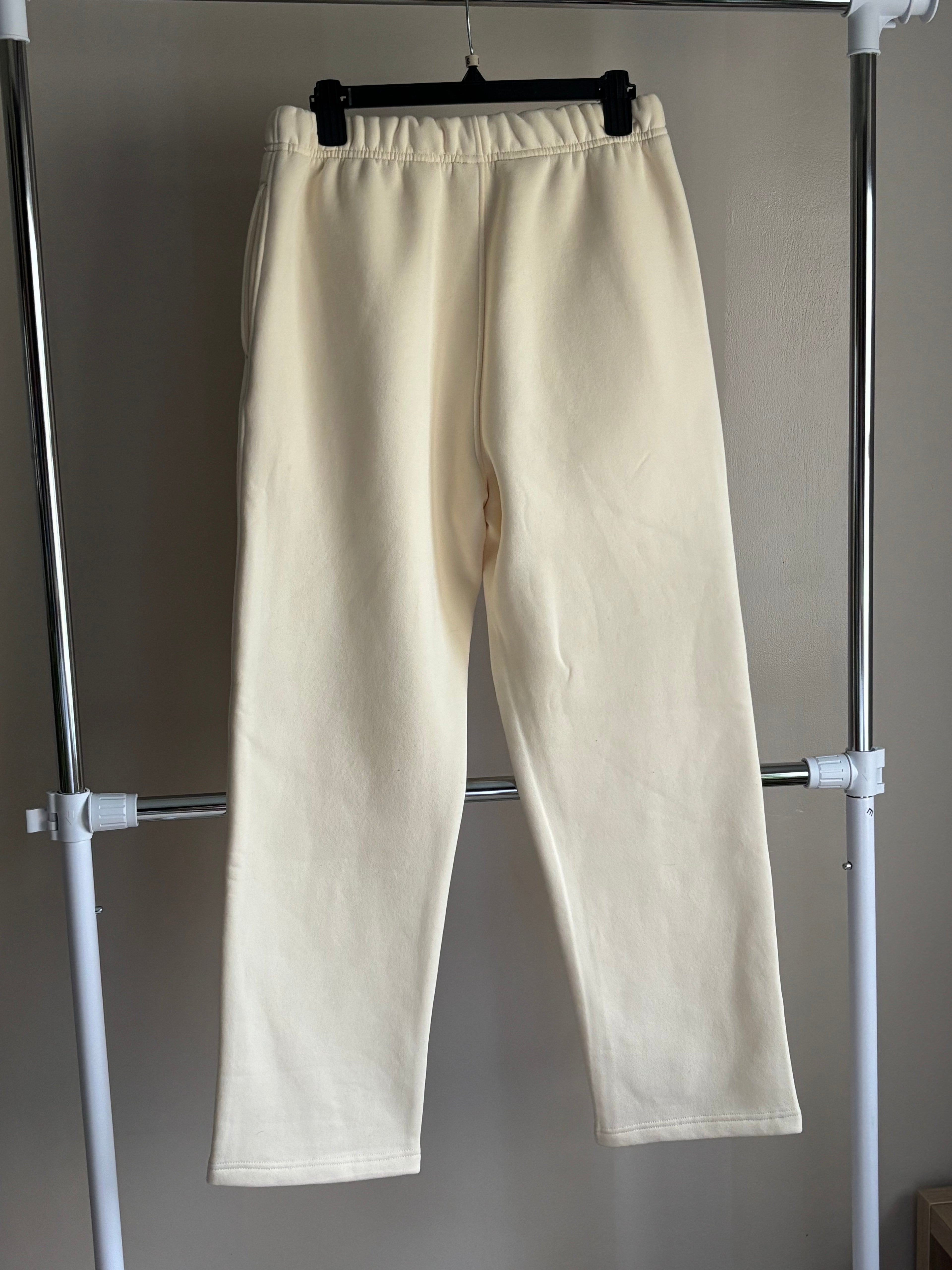 JRNEE Sweatpants – To Christ (Cream)